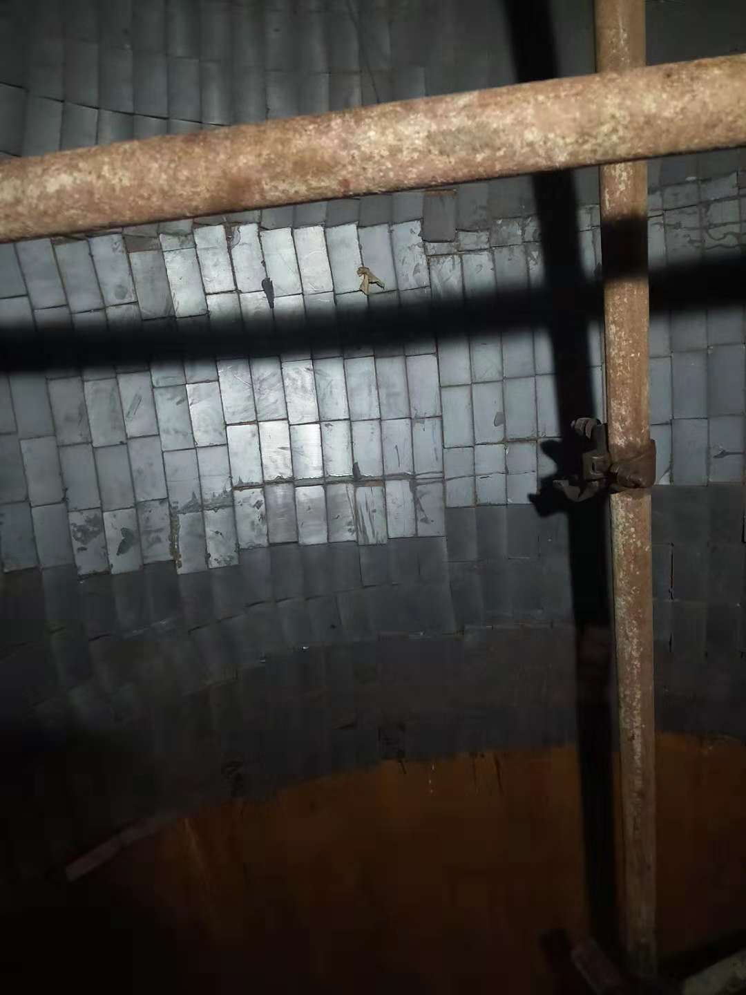 解析磁性耐磨陶瓷衬板在分离器中的实际效果