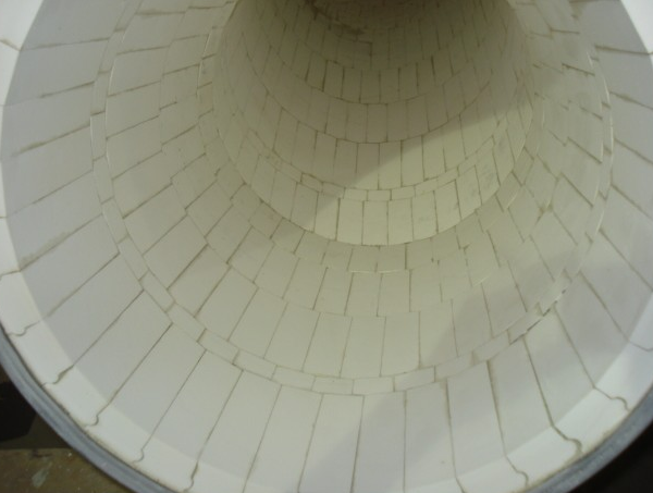 耐磨陶瓷片在工业生产中的应用