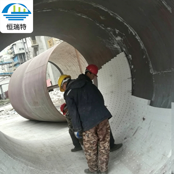 马赛克耐磨陶瓷片在烟风管道中的防护作用与工程应用